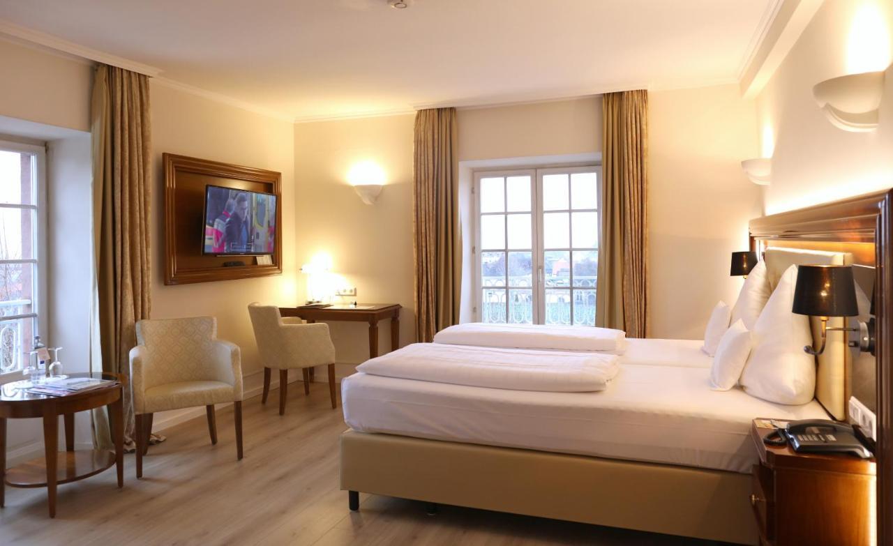 Hotel Schloss Edesheim Dış mekan fotoğraf