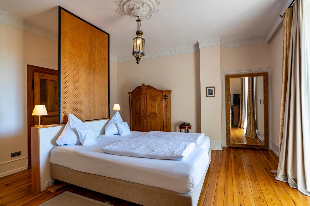 Hotel Schloss Edesheim Dış mekan fotoğraf